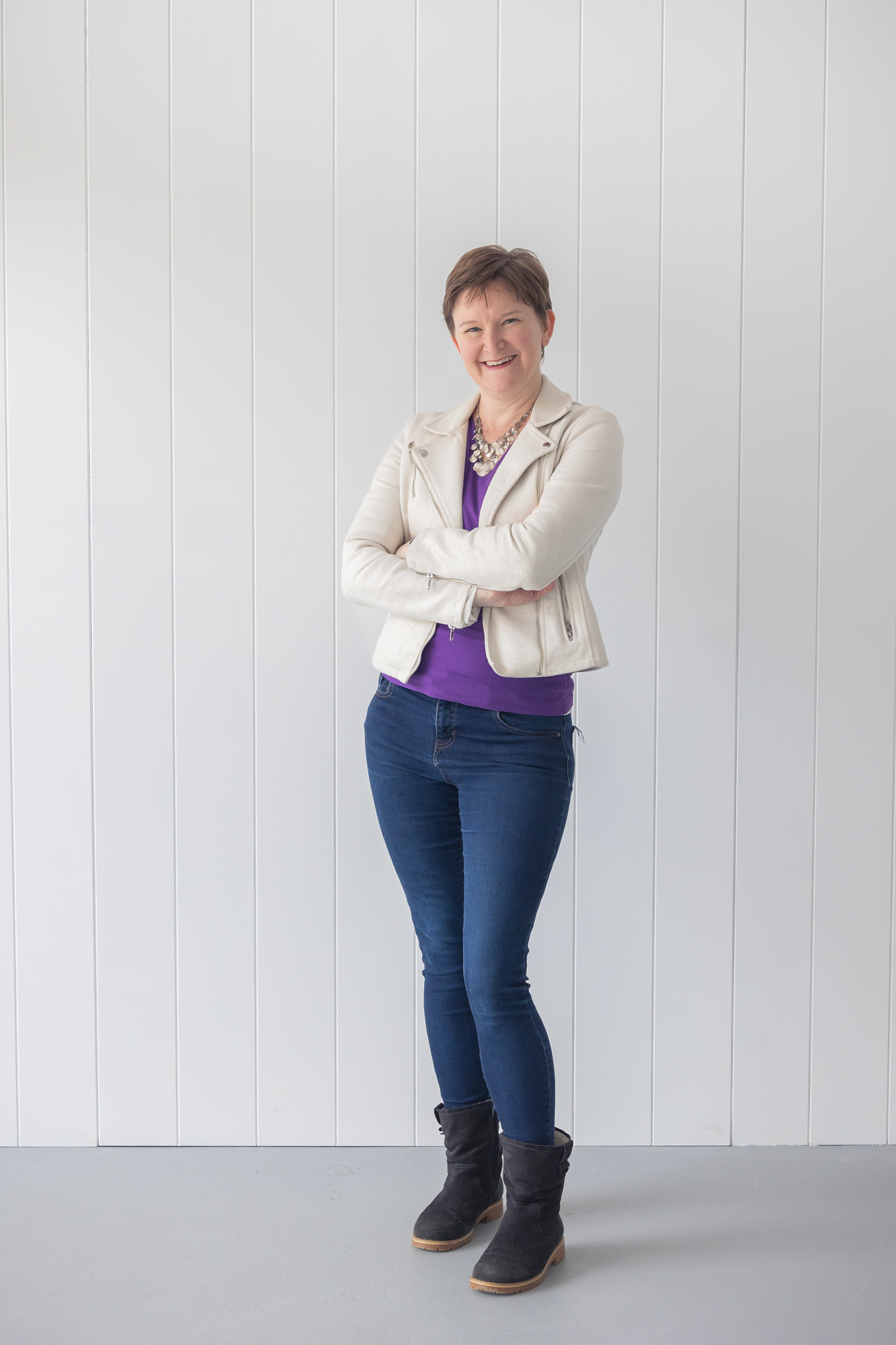 Ros Conkie - Marketing Speaker for Engineers and B2B leaders Ros Conkie - Marketing Speaker for Engineers and B2B leaders